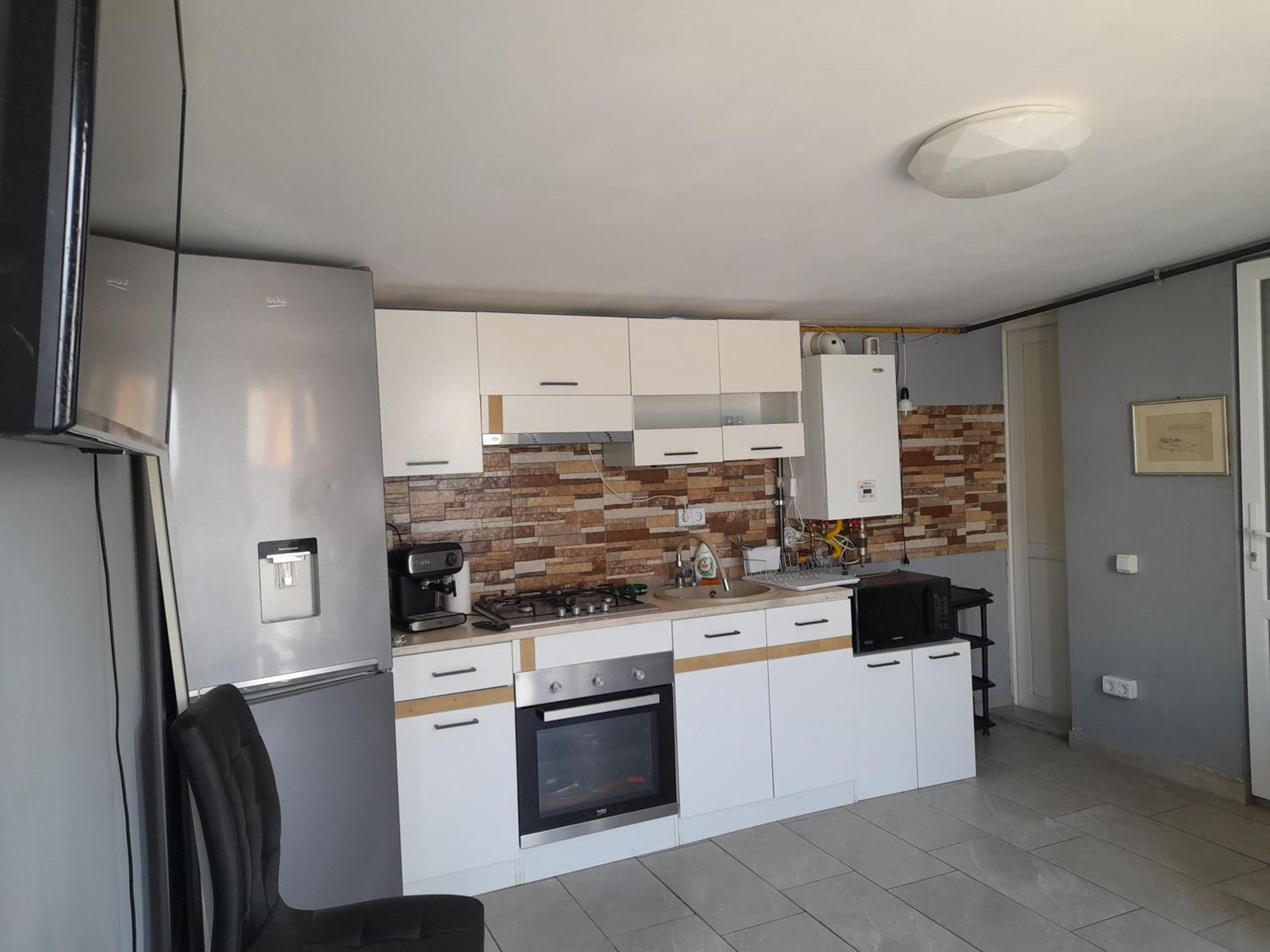 Ferienwohnung Garsoniera Sic Zona Terapia Zona Linistita La Casa Cu Parcare Cluj-Napoca Exterior foto