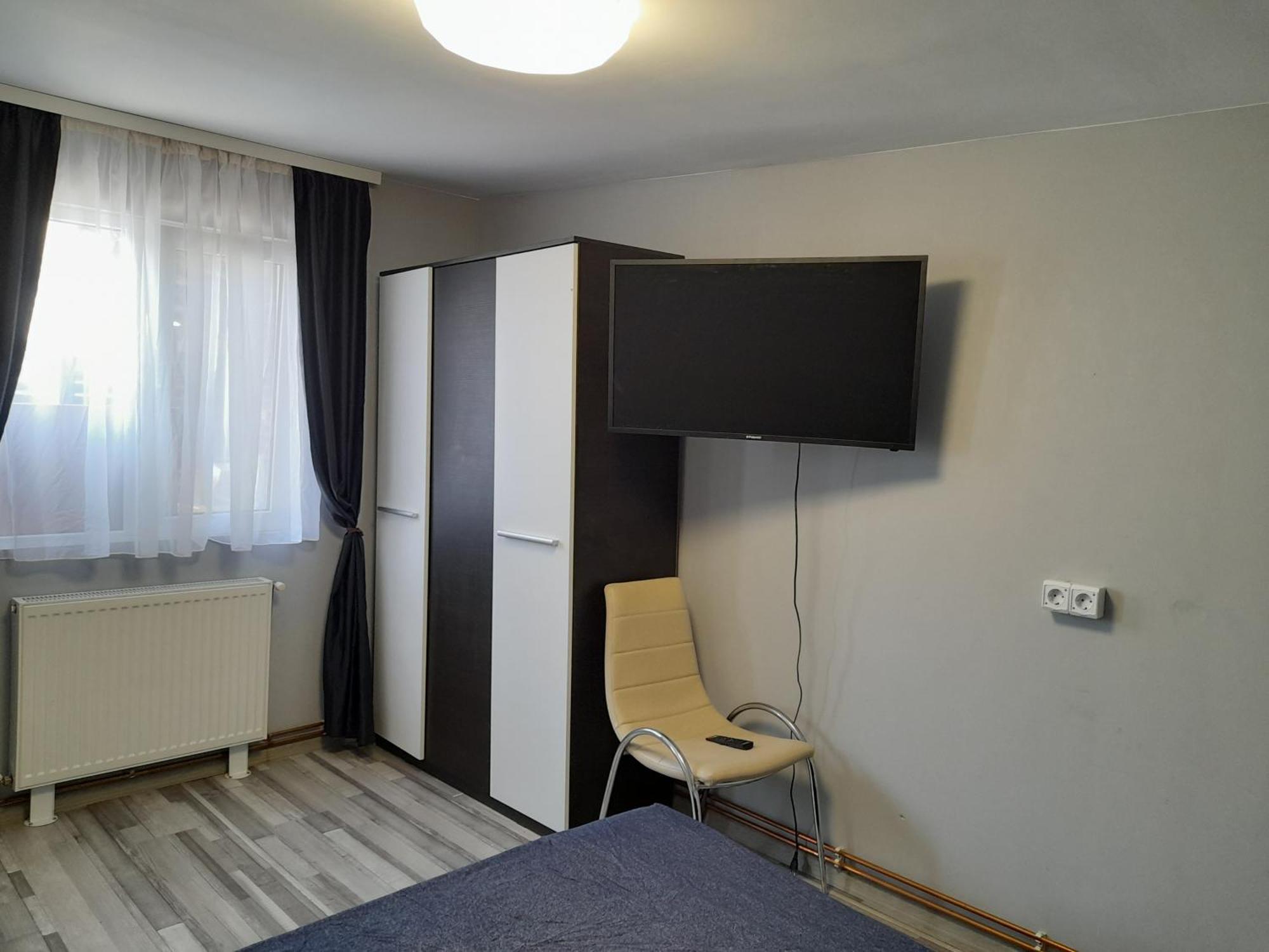 Ferienwohnung Garsoniera Sic Zona Terapia Zona Linistita La Casa Cu Parcare Cluj-Napoca Exterior foto