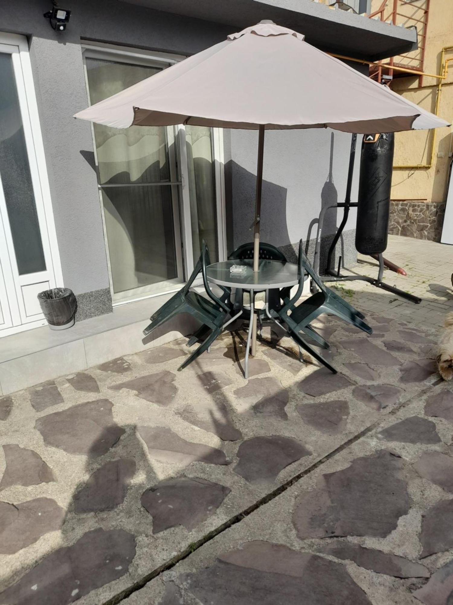 Ferienwohnung Garsoniera Sic Zona Terapia Zona Linistita La Casa Cu Parcare Cluj-Napoca Exterior foto
