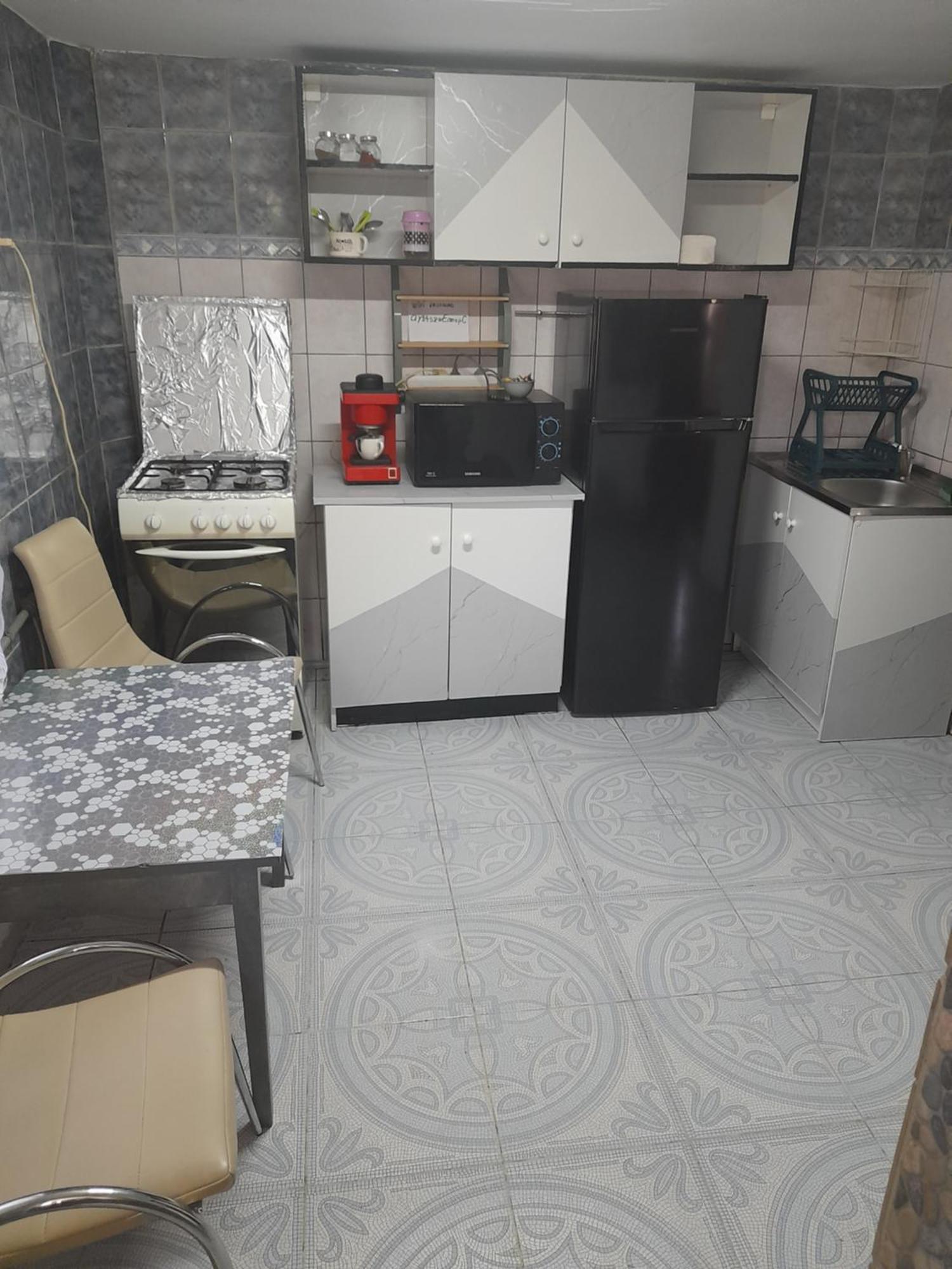 Ferienwohnung Garsoniera Sic Zona Terapia Zona Linistita La Casa Cu Parcare Cluj-Napoca Exterior foto
