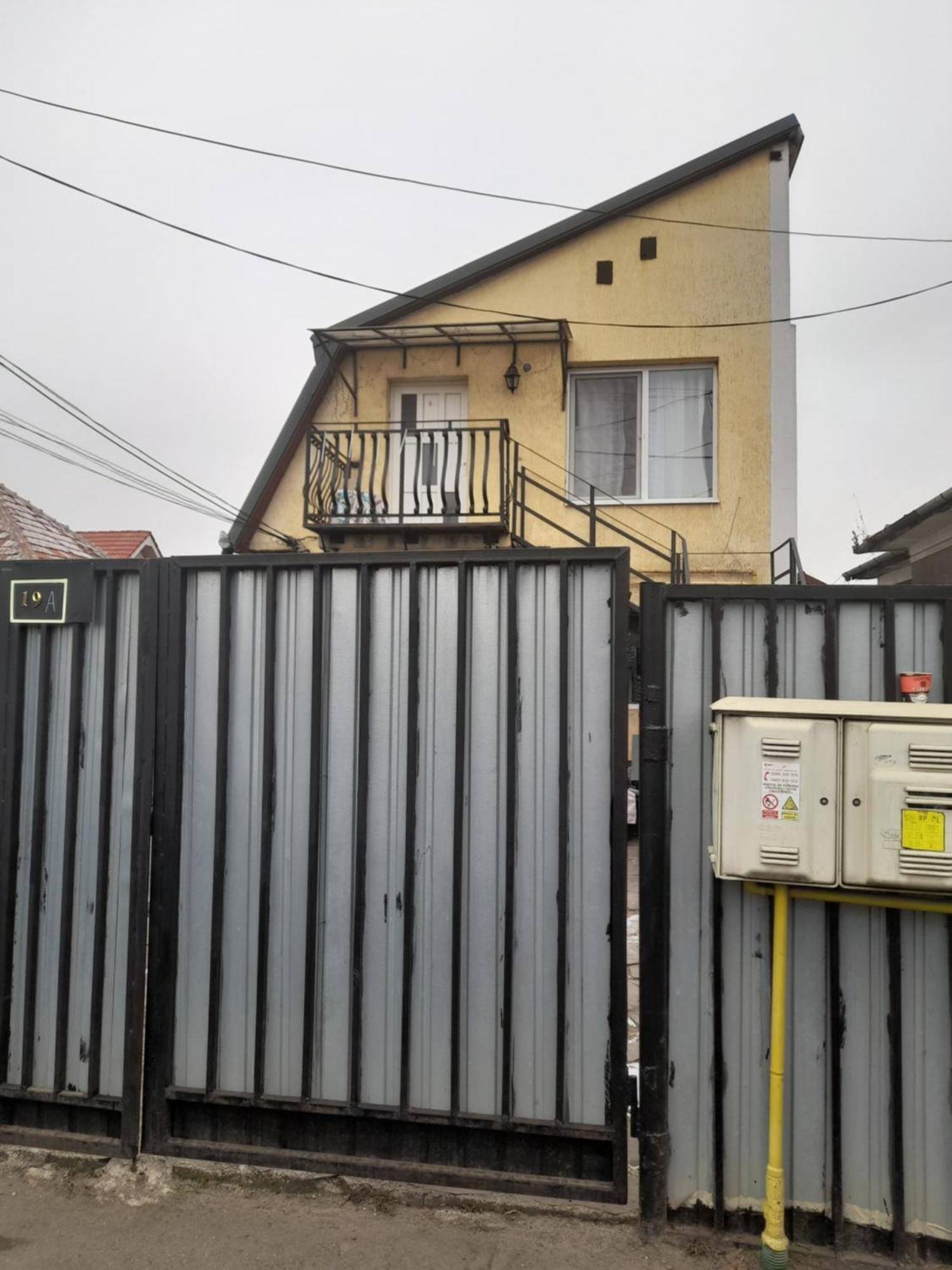 Ferienwohnung Garsoniera Sic Zona Terapia Zona Linistita La Casa Cu Parcare Cluj-Napoca Exterior foto
